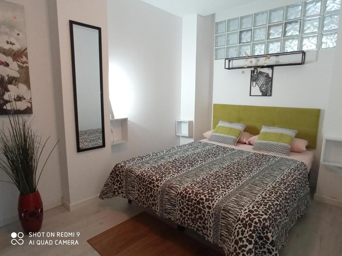 Casita De Tais Apartment อาลิกันเต ภายนอก รูปภาพ