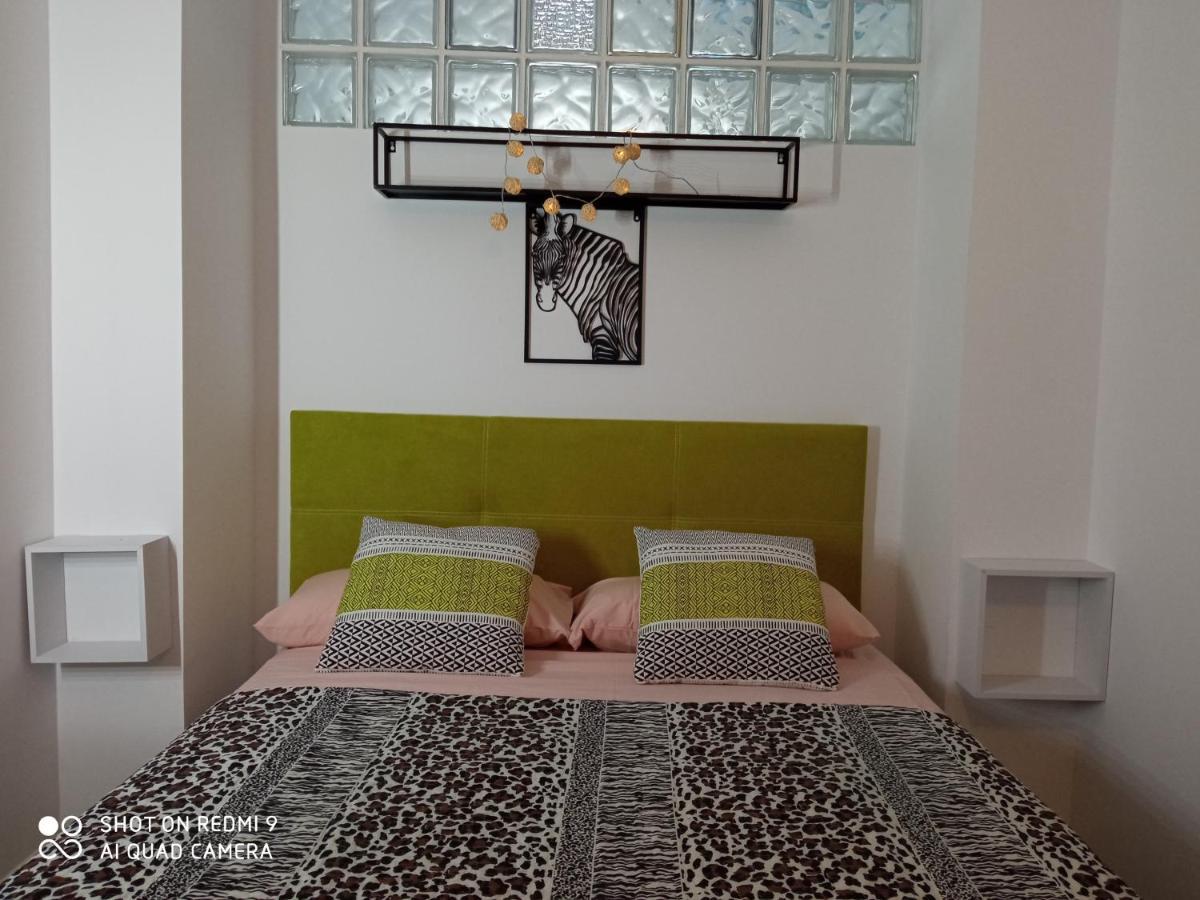 Casita De Tais Apartment อาลิกันเต ภายนอก รูปภาพ