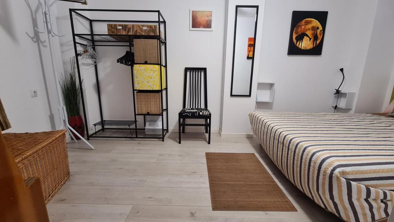 Casita De Tais Apartment อาลิกันเต ภายนอก รูปภาพ