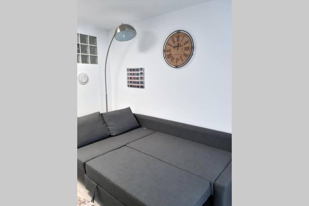 Casita De Tais Apartment อาลิกันเต ภายนอก รูปภาพ
